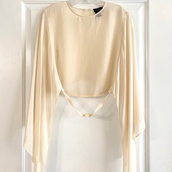 BCBG MaxAzria | 100% Silk Off-White/Cream Cropped Draped Blouse | Size: … - Picture 1 of 12